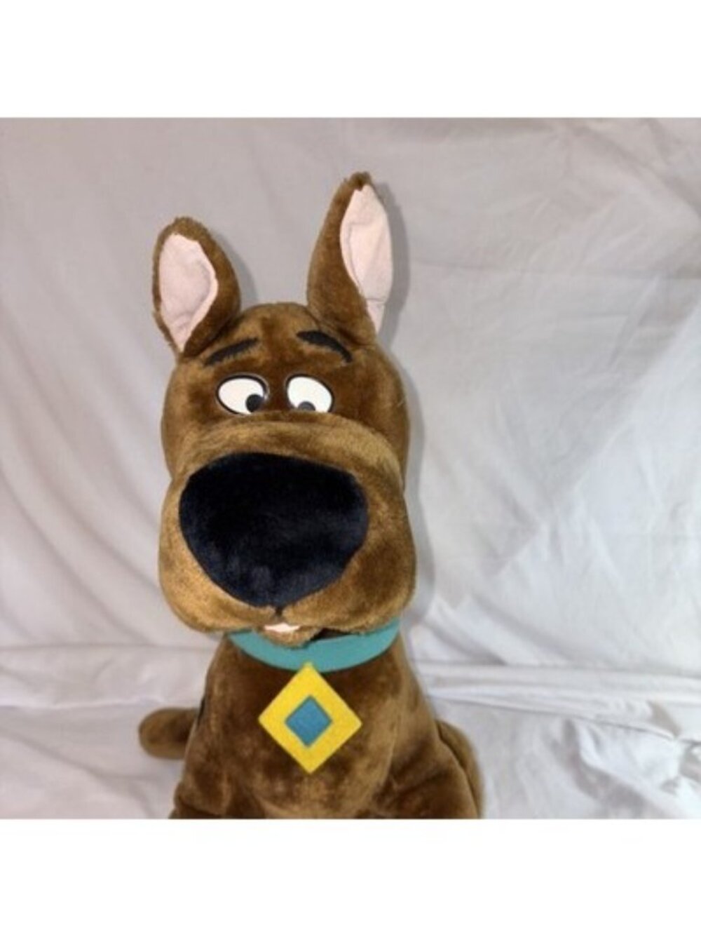 Vintage Scooby-Doo Plush 15" Tall Cartoon Network Stuffed Animal - Picture 2 of 9